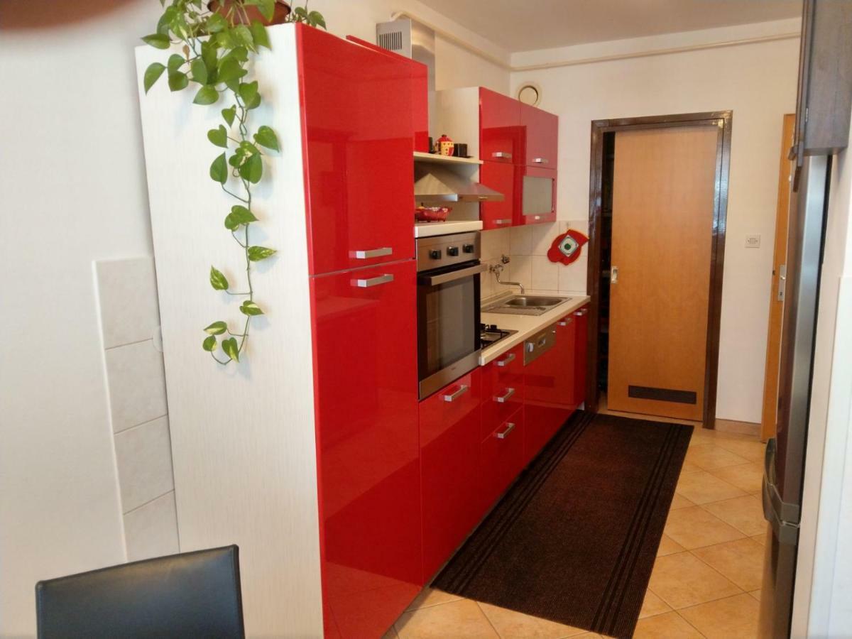 Apartment Koruna 1 Pula Exterior foto