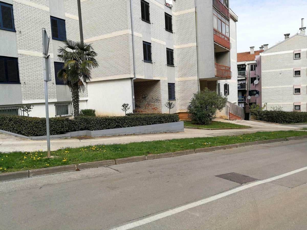 Apartment Koruna 1 Pula Exterior foto